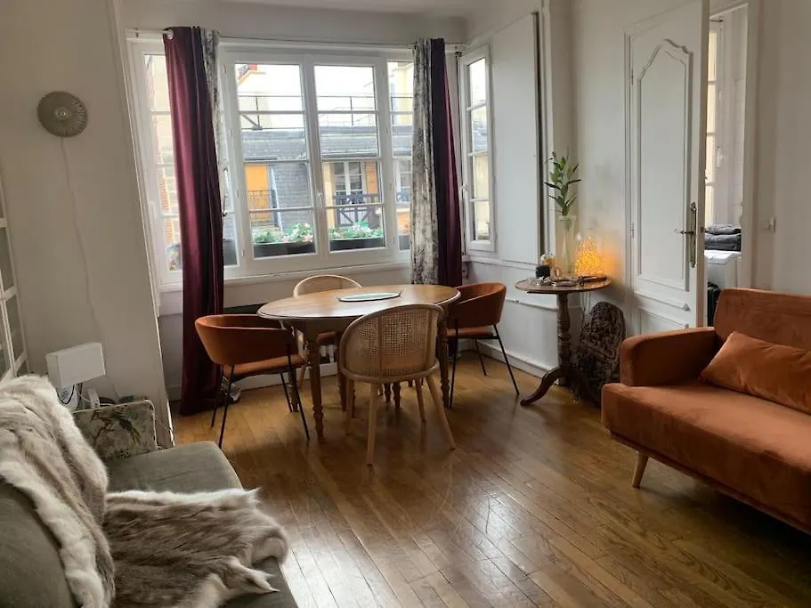 Charmant Studio Confortable Dans La Plus Belle Capitale باريس 0*,  فرنسا